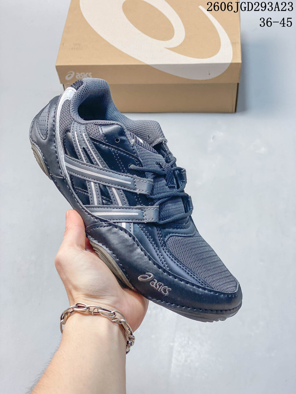 ASICS Gel-Pickax Outdoor Sneakers 1203A879