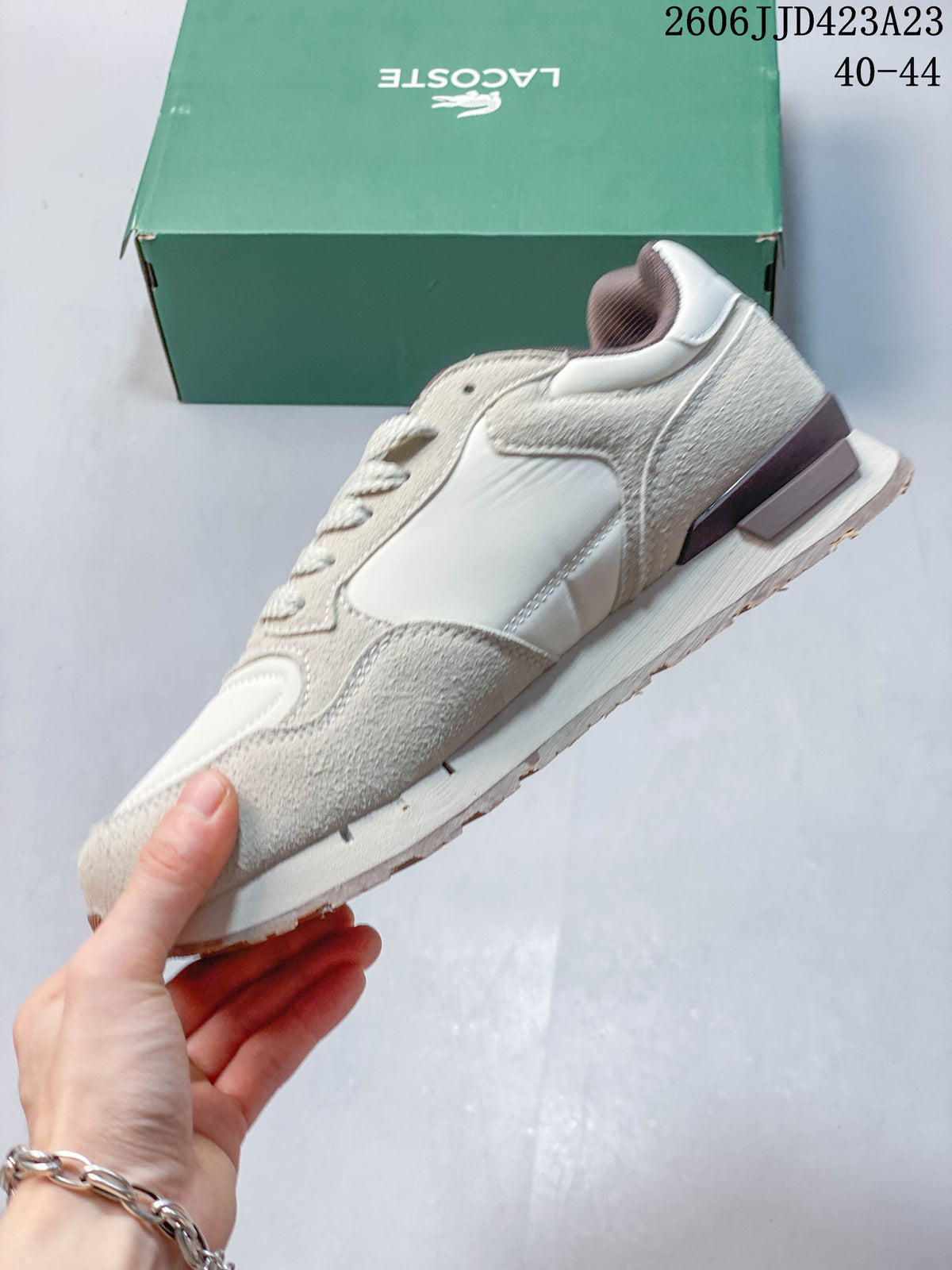 Lacoste Men's Beige Lace-Up Retro Sneakers 06JJD423A23