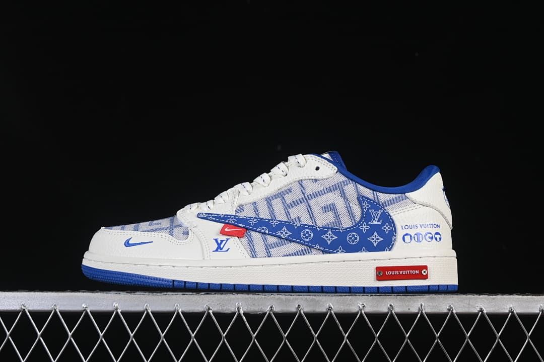 Travis Scott x Fragment Design Air Jordan 1 Low Sneakers