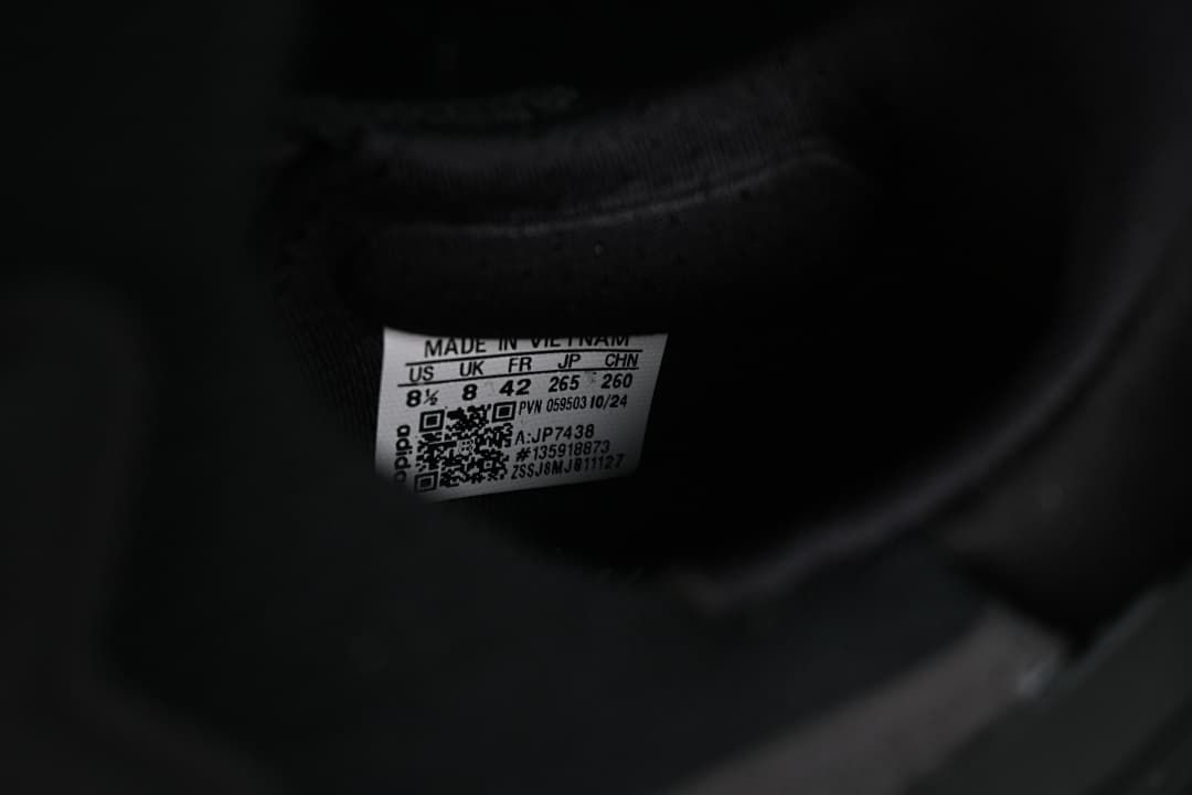 Y-3 x adidas Ultraboost 5 Sneakers JP7438, Black