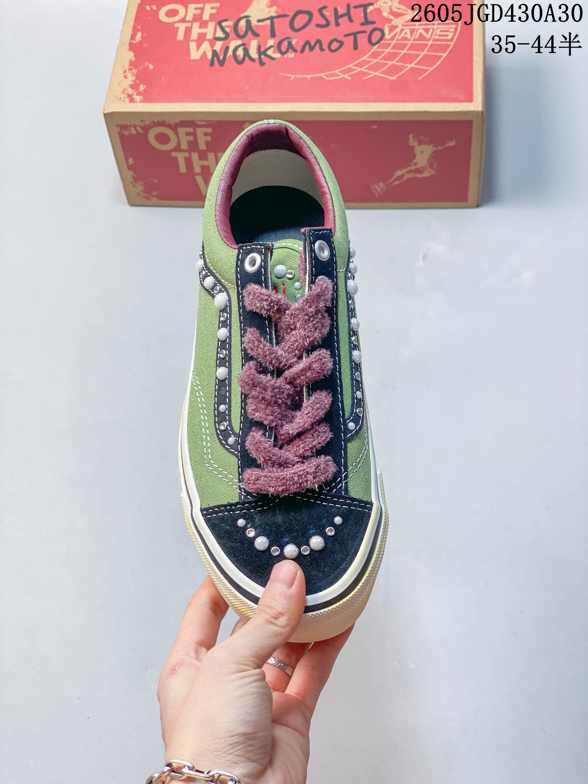 Vans LX Old Skool Pearlized Green Sneakers