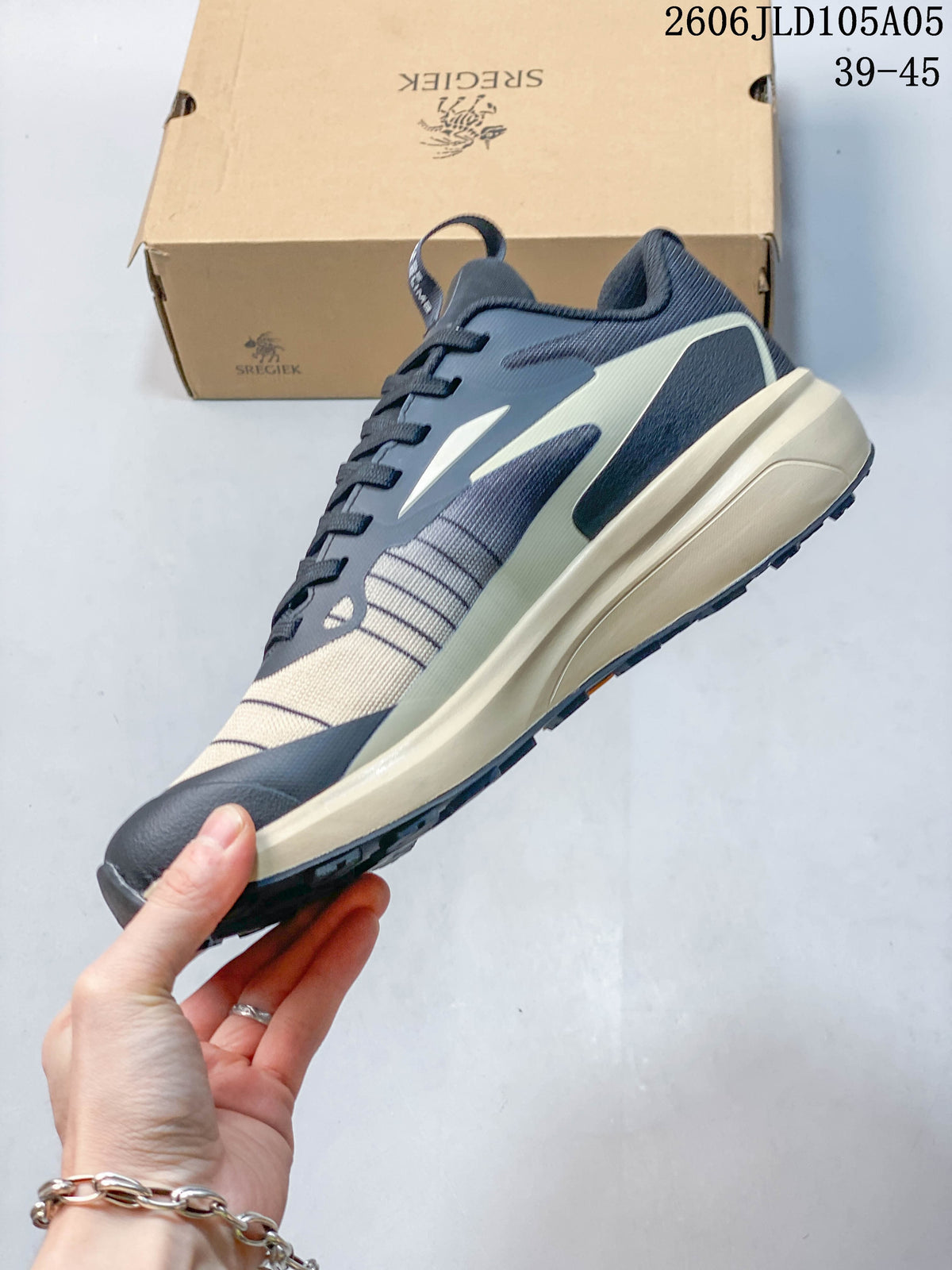SREGIEK Norvan 2556 GTX Outdoor Sneakers, Navy and Beige