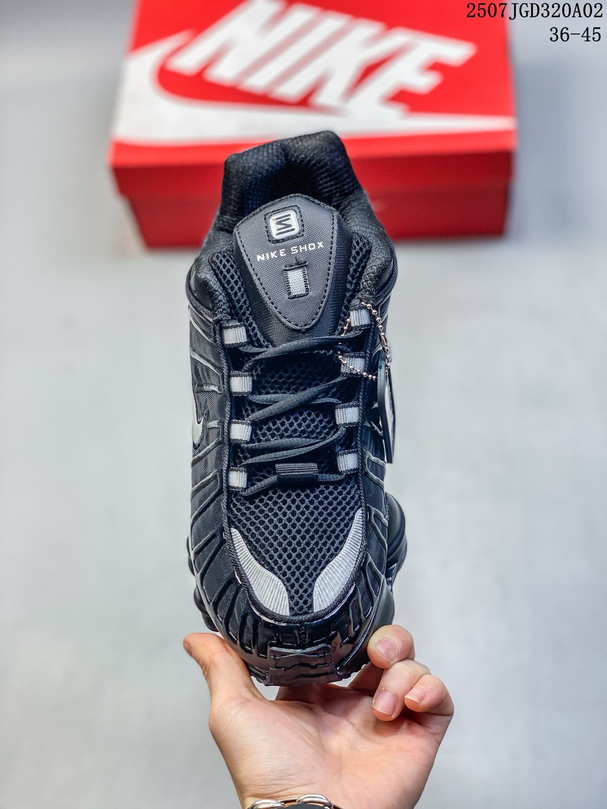 Nike Shox TL Sneakers Black and Silver