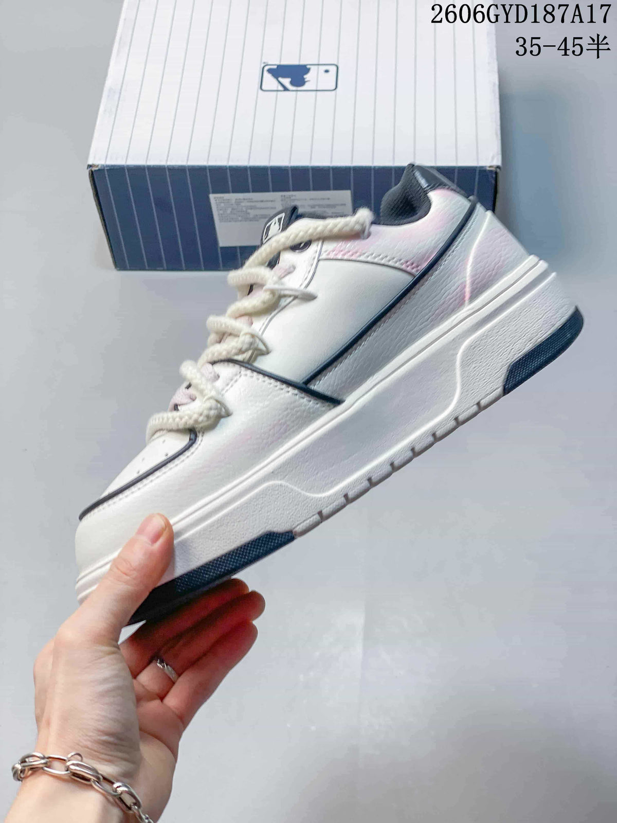 MLB Chunky Liner Low-Top Sneakers White Pink