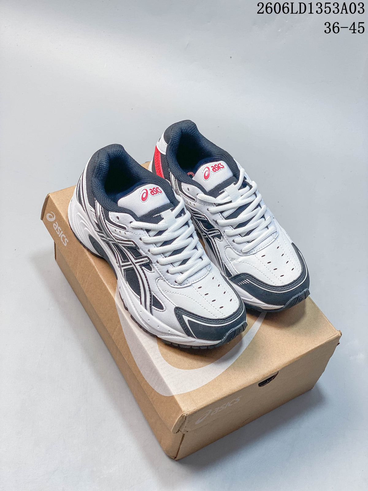 ASICS GEL-170TR White and Navy Sneakers 1203A096-200