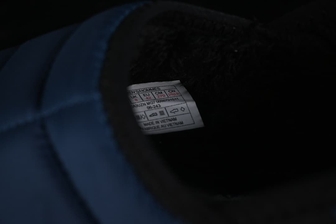 The North Face ThermoBall Traction Mule Blue NFOA3UZN-MG7