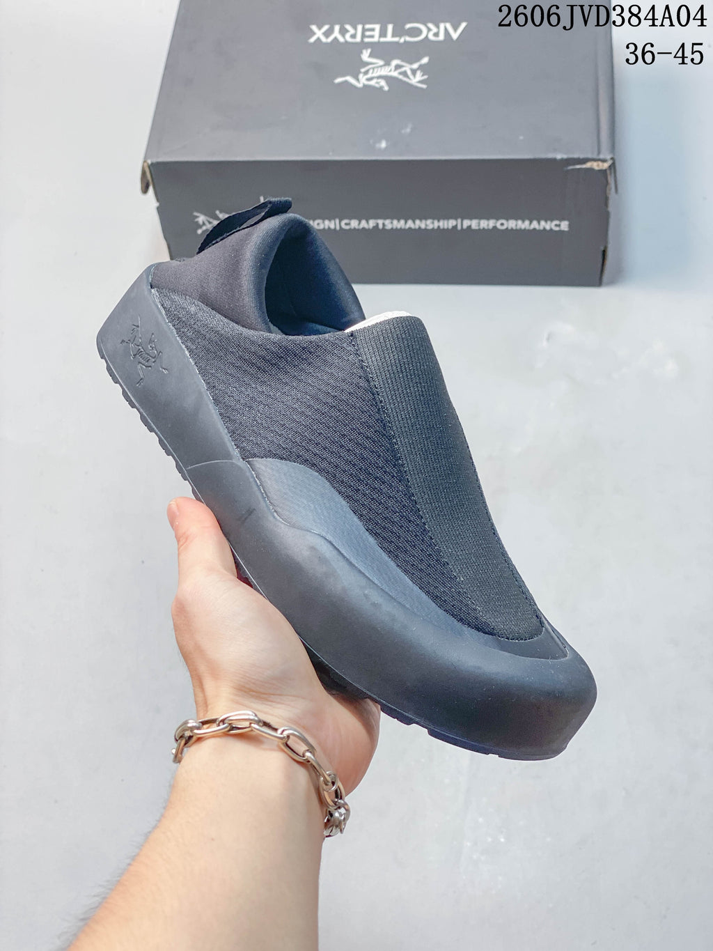 Arc'teryx Kragg Slip-On Shoes, Black and White, 0772183633