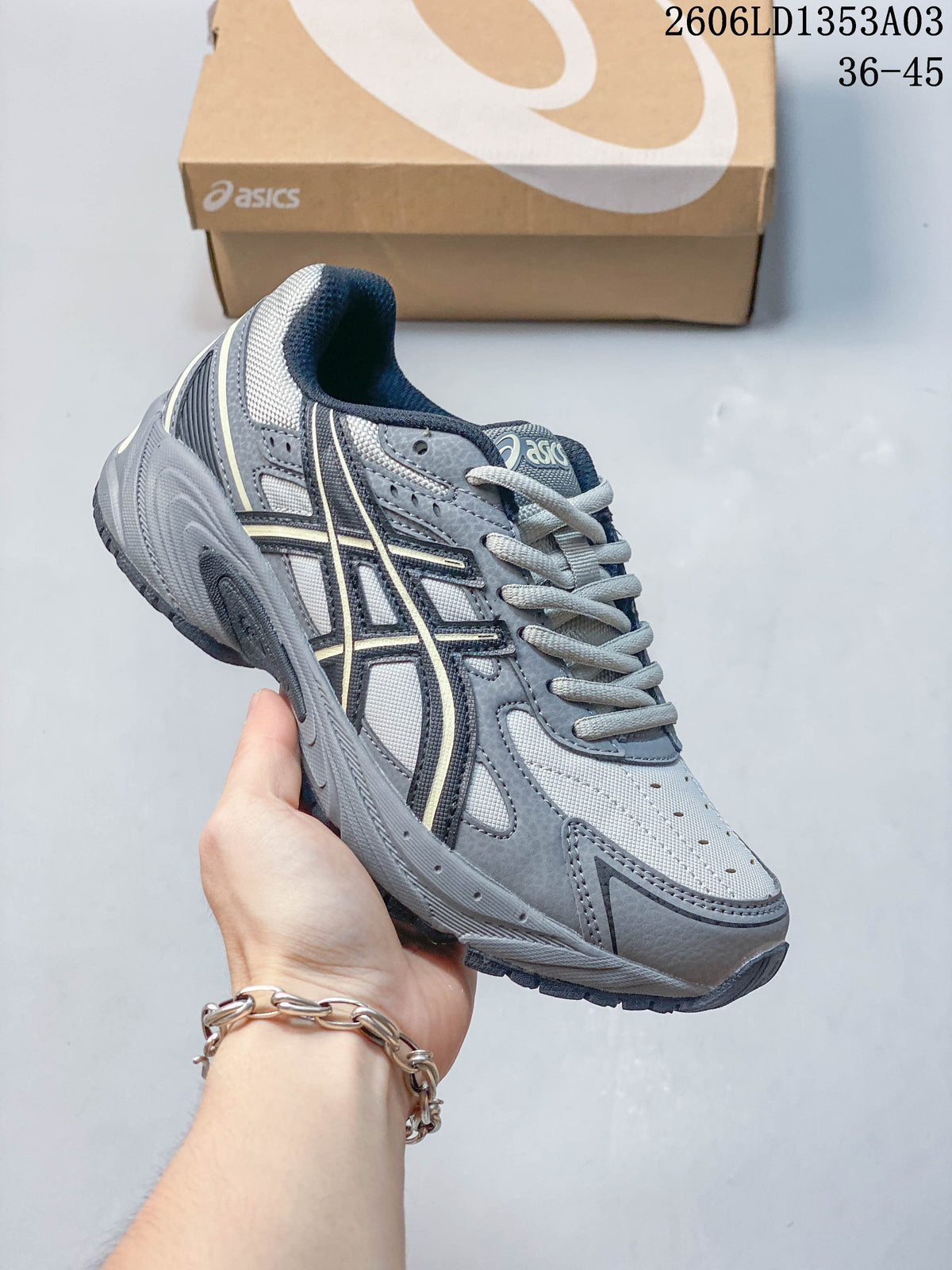 ASICS GEL-170TR Sneakers Grey 1203A096-200