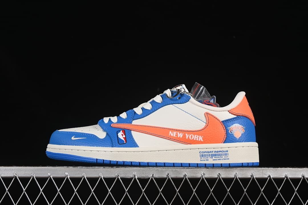 Nike Air Jordan 1 Low OG SP New York Knicks Sneakers