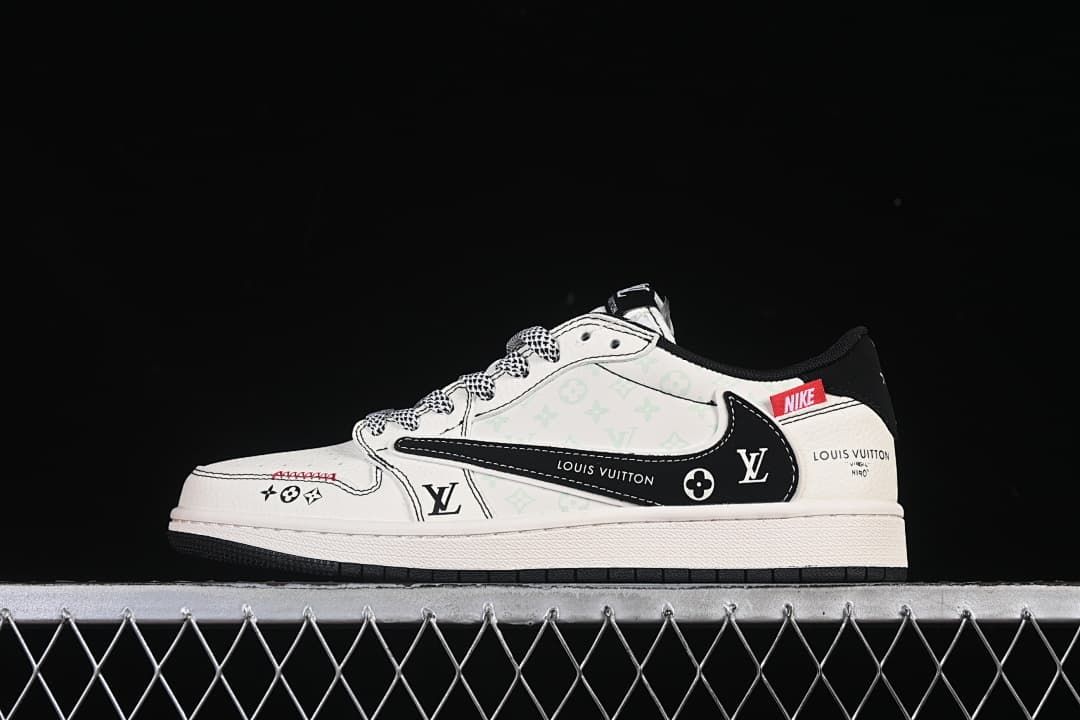Travis Scott x Fragment Design x Air Jordan 1 Low OG SP Sneakers