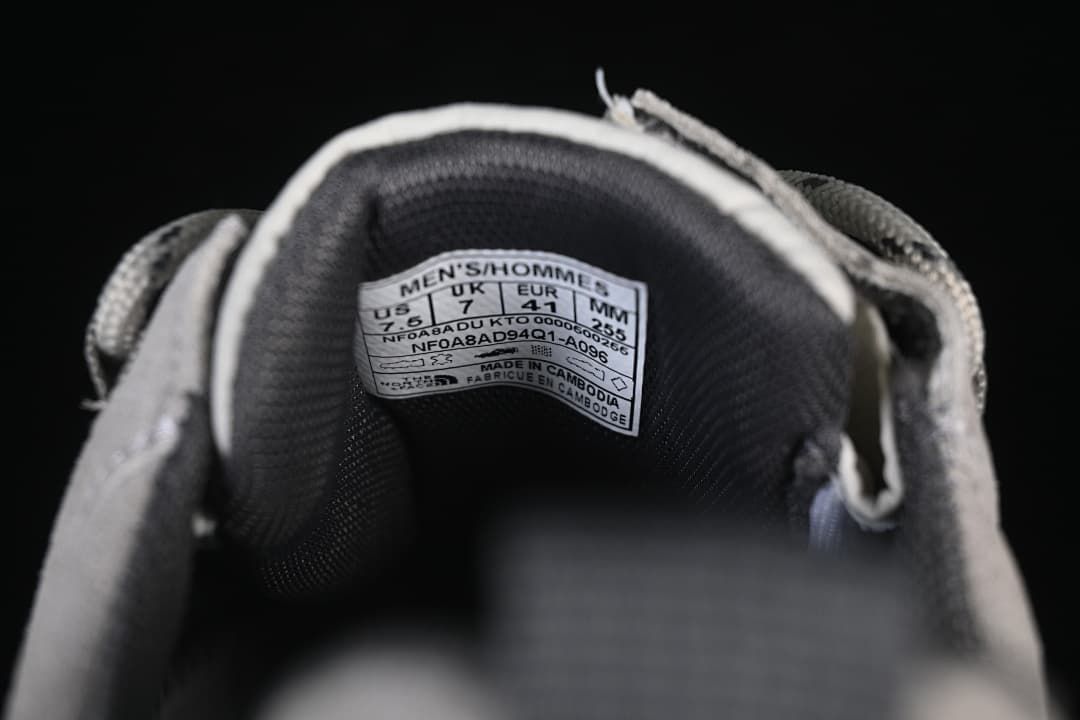 The North Face Mountain Essentials Low-Top Hiking Shoes, Pearl Grey