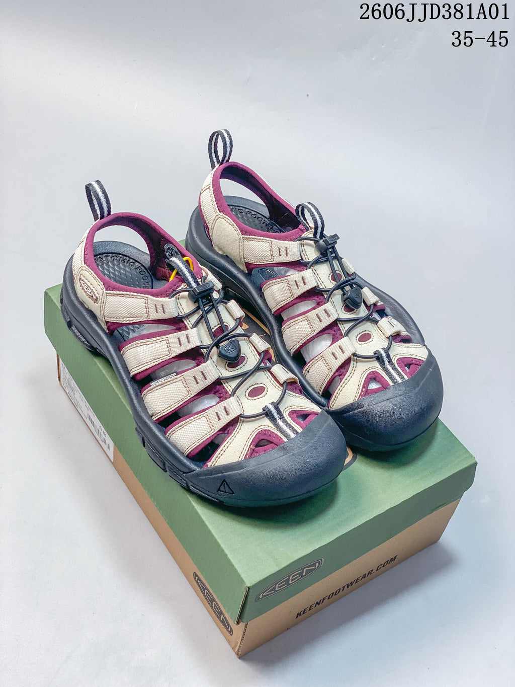 KEEN Newport H2 Women's Water Sandals 06JJD381A01