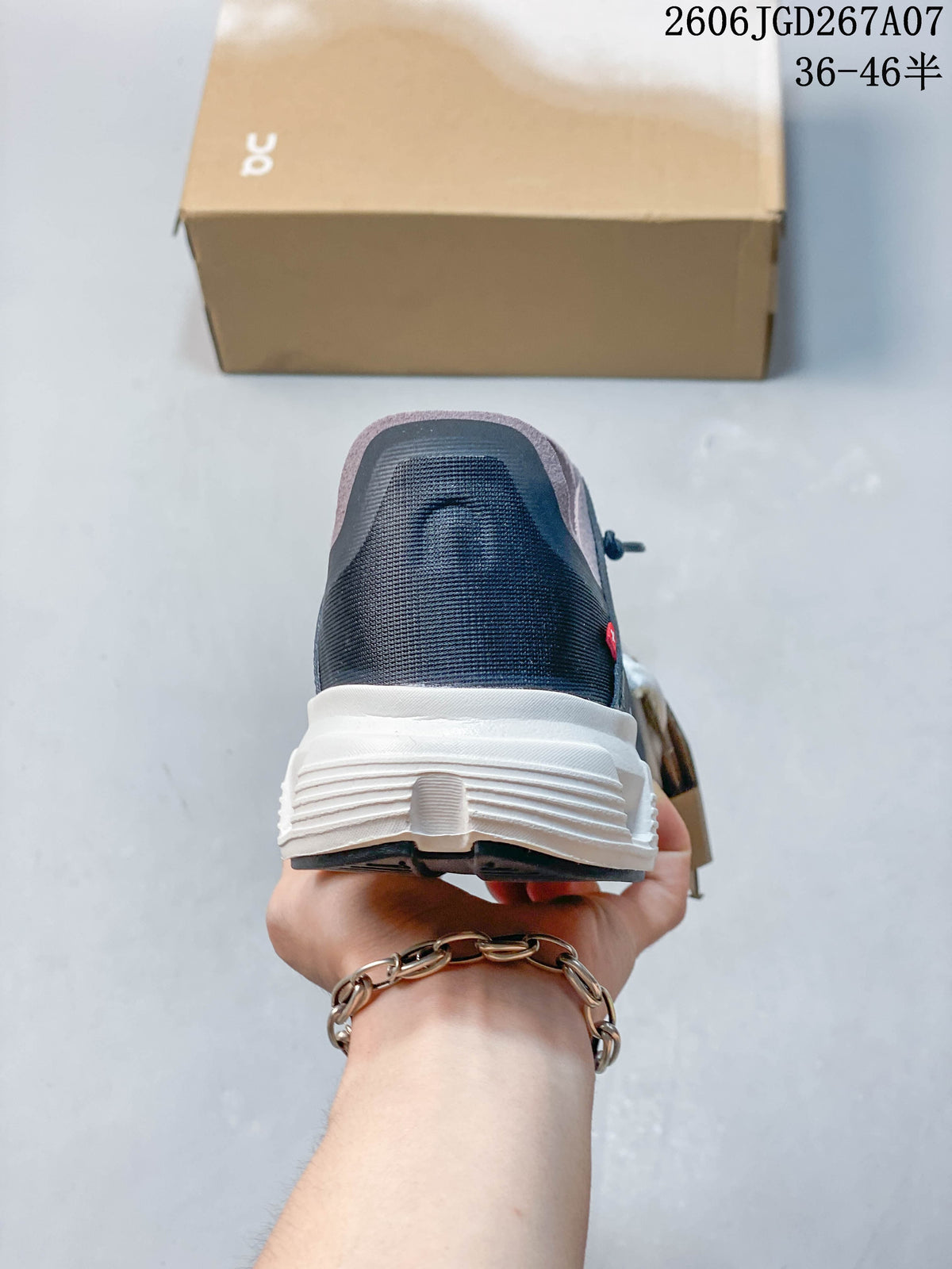 On Cloud 6 Coast Low-Top Casual Shoes, Navy