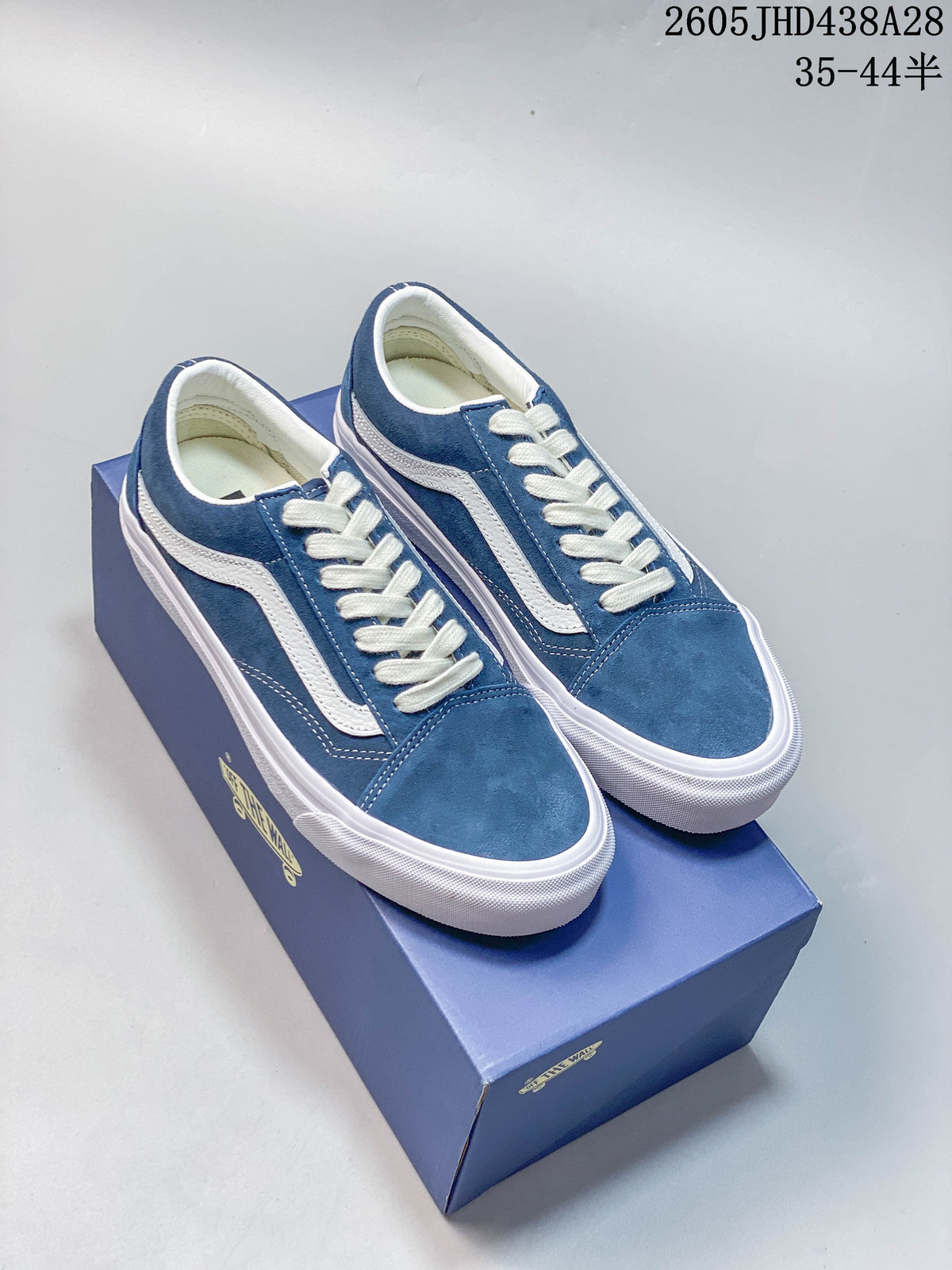Vans Old Skool Blue Suede Low-Top Sneakers VN000CQDCHZ
