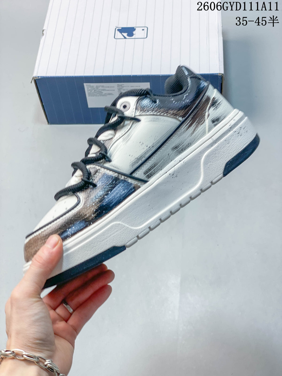 MLB Chunky Liner Low-Top Sneakers in White and Navy