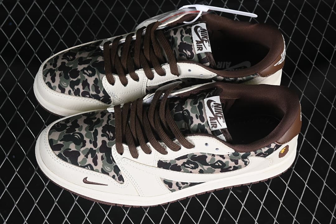 Travis Scott x Fragment Air Jordan 1 Low Camo Sneakers
