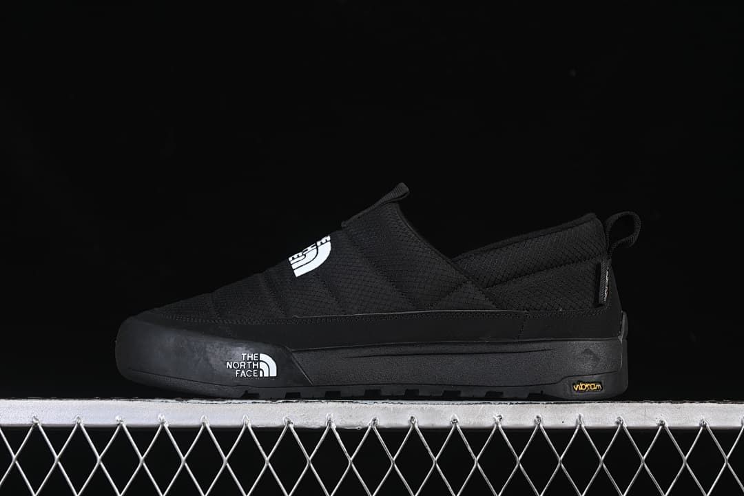 The North Face Mountain Essentials Slip-On Shoes Black NF0A8AD94QI-087