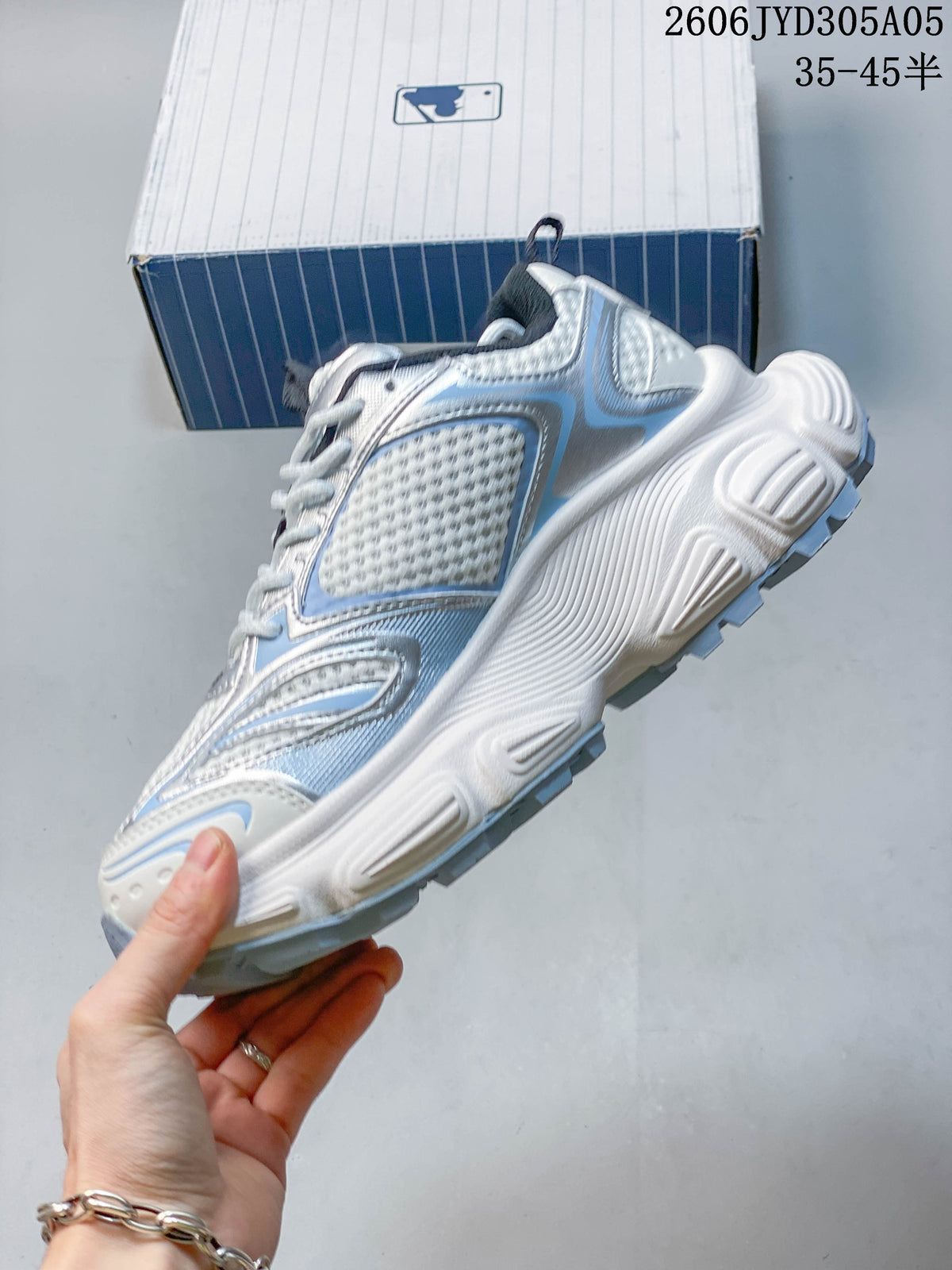 MLB Winner Chunky Sneakers White Silver Blue 3ASHWD05N