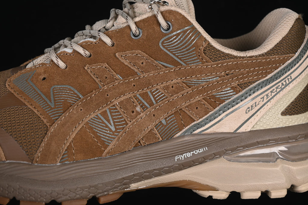 ASICS GEL-TERRAIN GTX Brown Storm Sneakers 1203A584-200