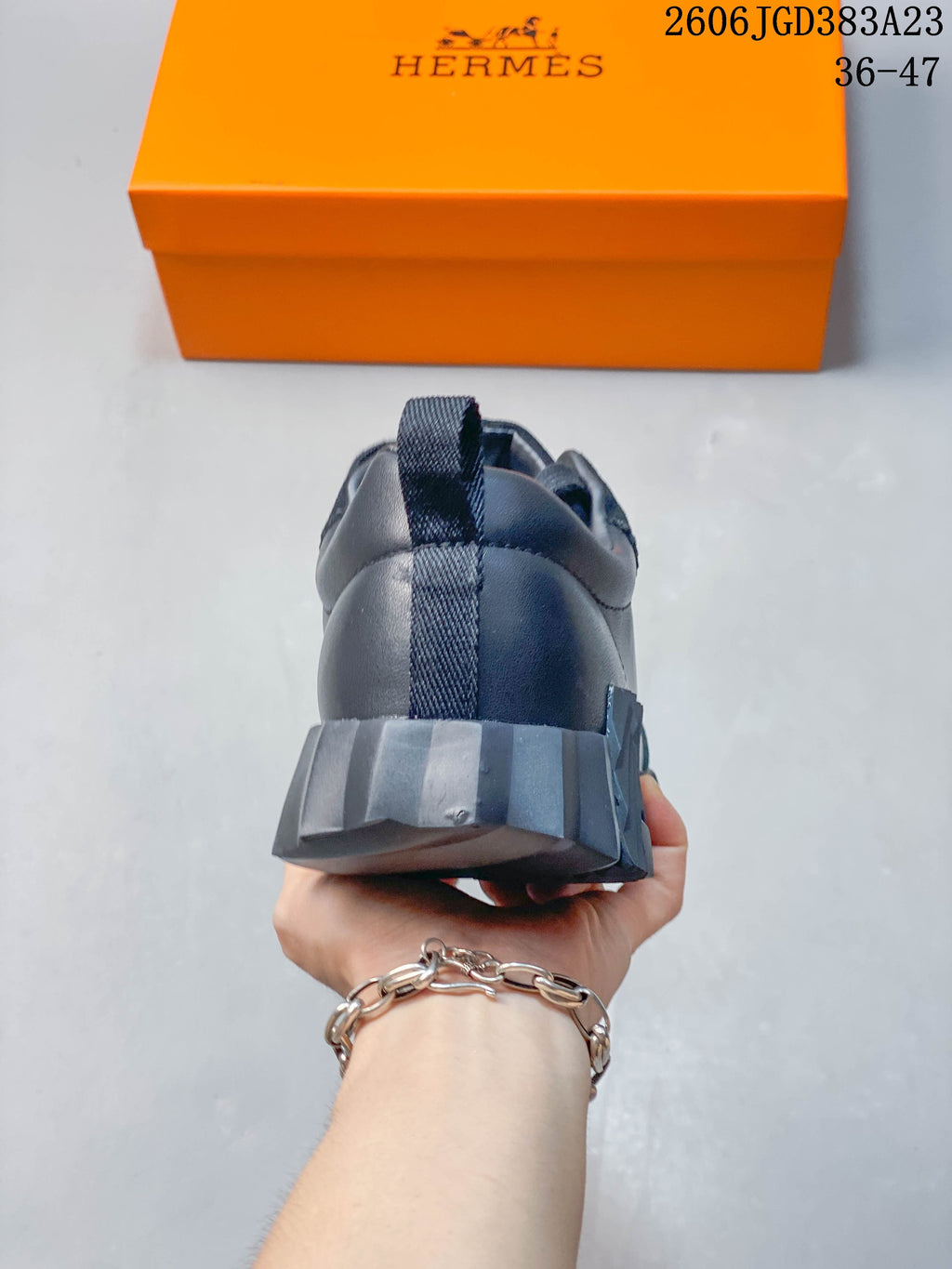 Hermès Low-Top Lace-Up Sneakers in Navy