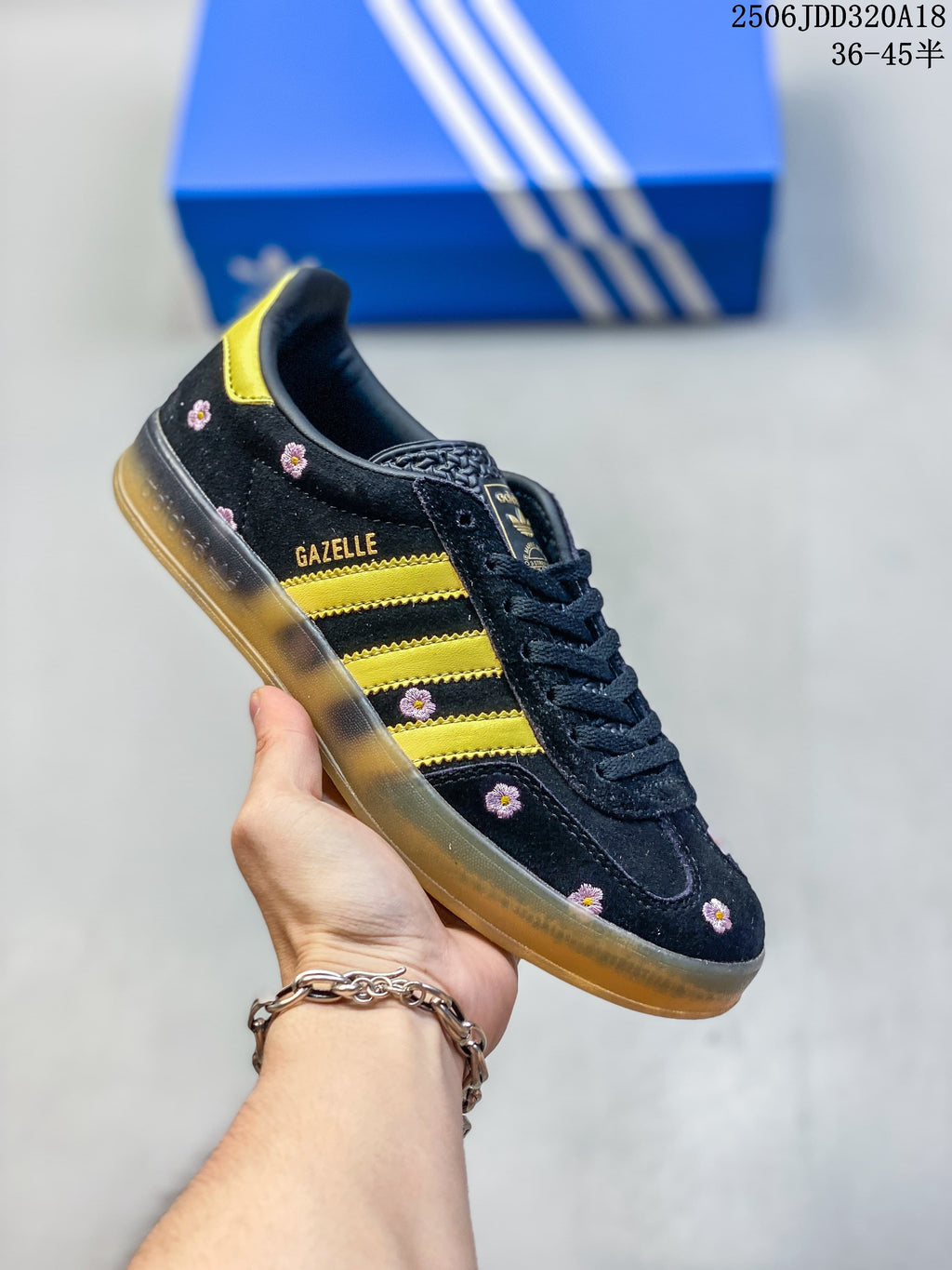 Adidas Gazelle Low-Top Sneakers with Gum Sole