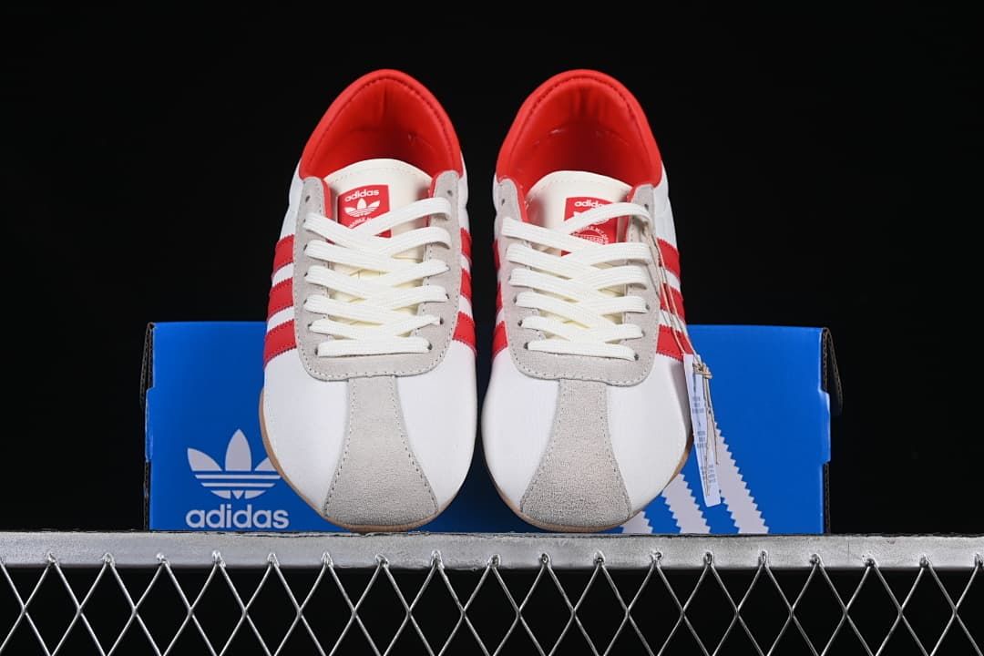 adidas Tokyo W JI3300 Sneakers in White and Red