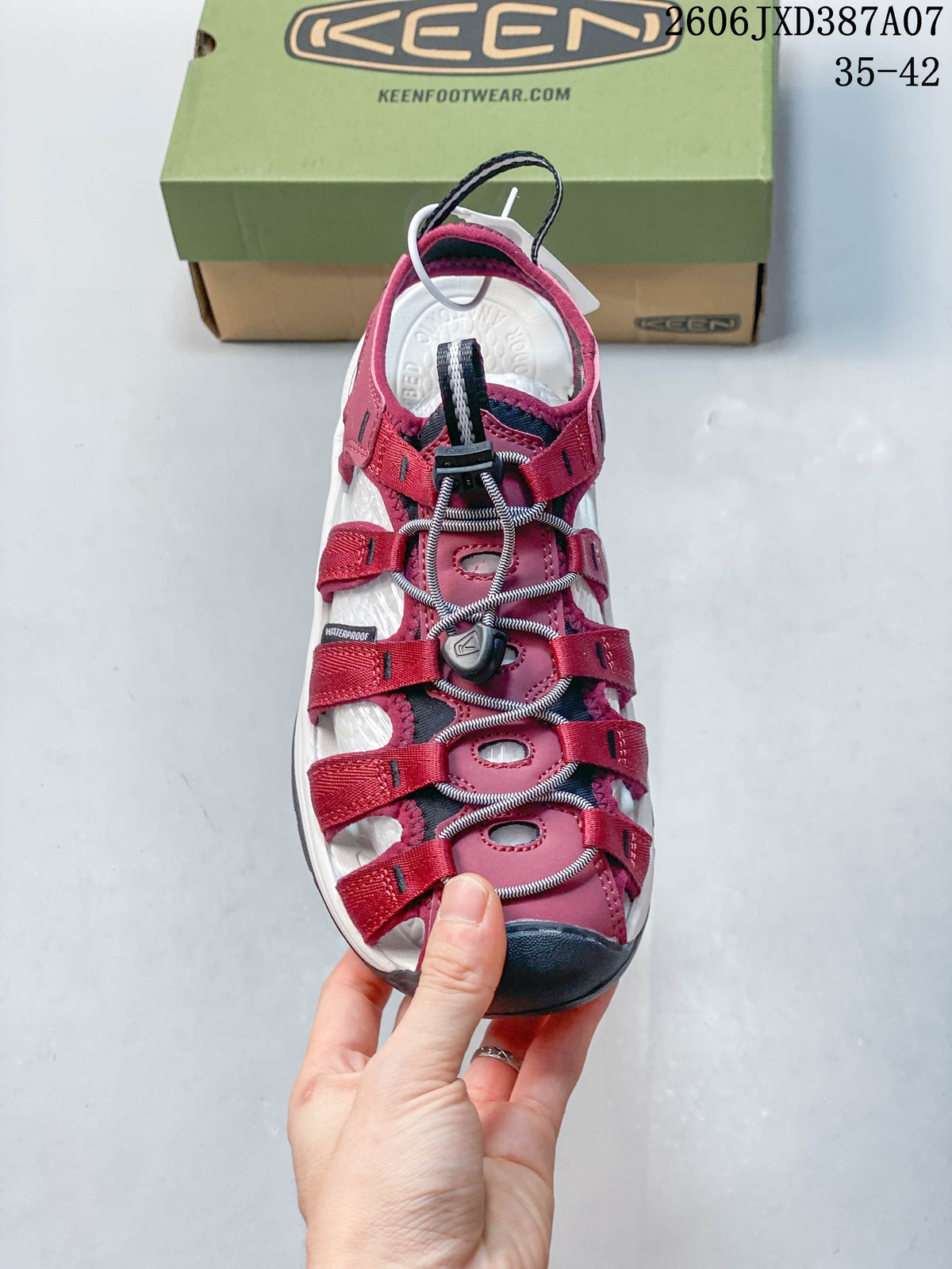 KEEN Newport H2 Outdoor Sandals in Berry, Style 1022258