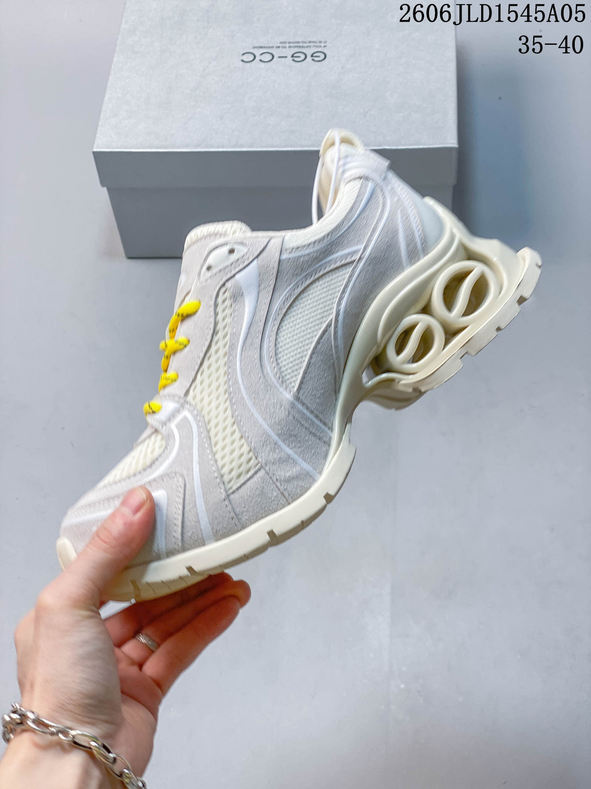 GG-CC Bow-Detail Chunky Sneakers in Cream