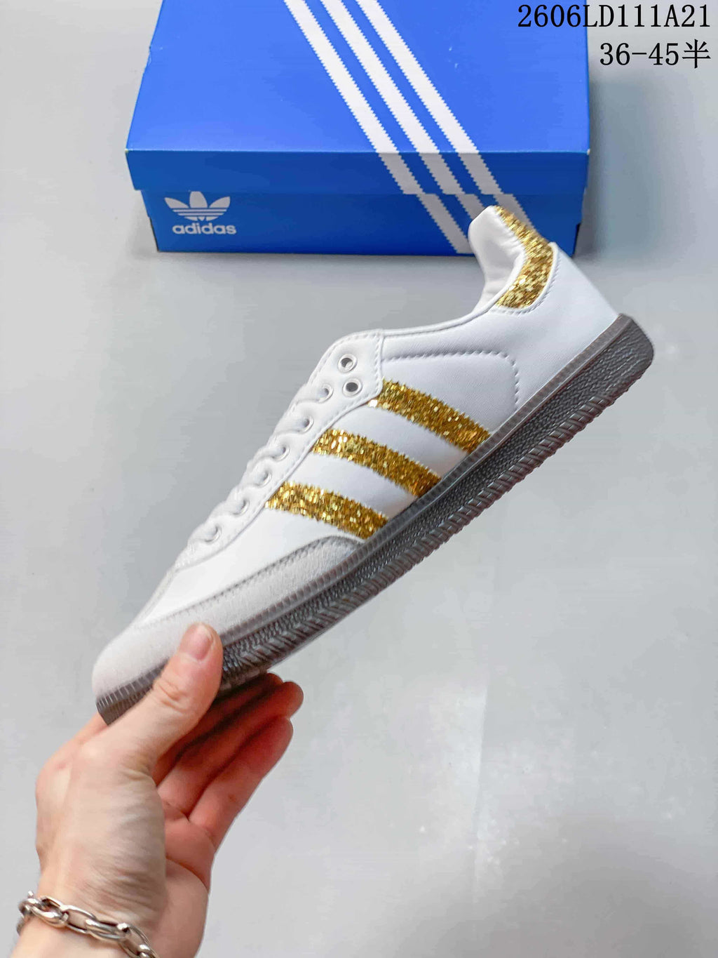 adidas Samba OG Low-Top Sneakers White Gold KJ6590
