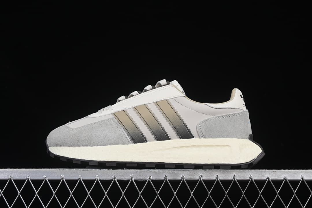 adidas Retropy E5 Sneakers JH7189 Grey and White