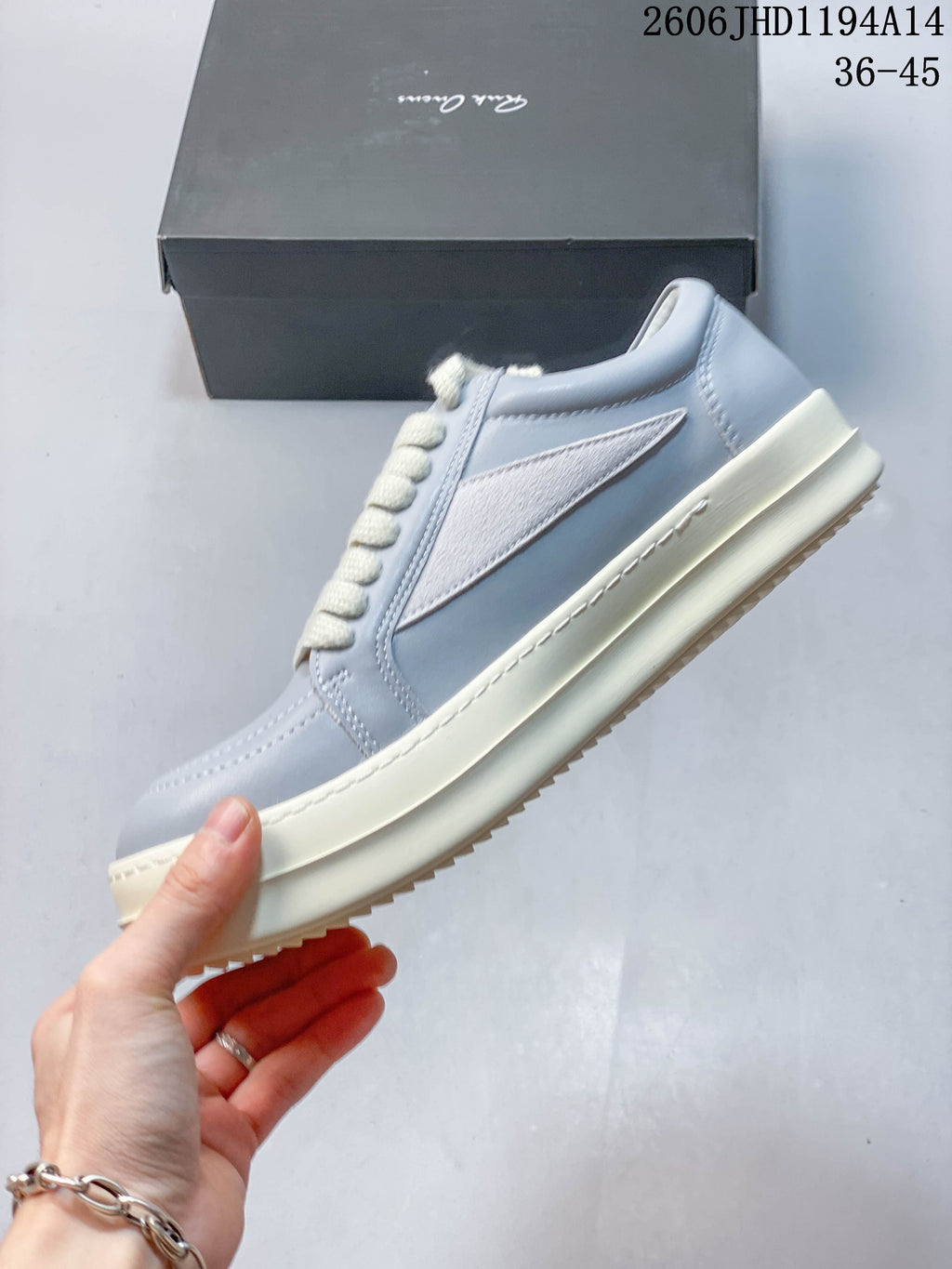 Rick Owens Vintage Sneaker Gray and White Low-Top Sneakers