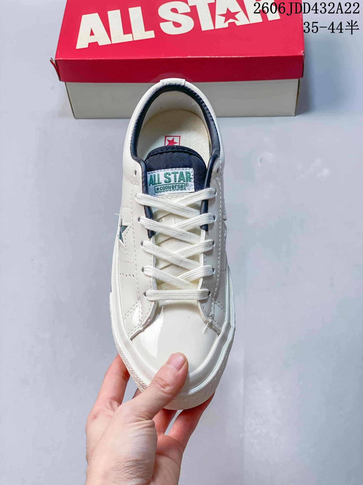 Converse One Star Low-Top Sneakers, White and Green