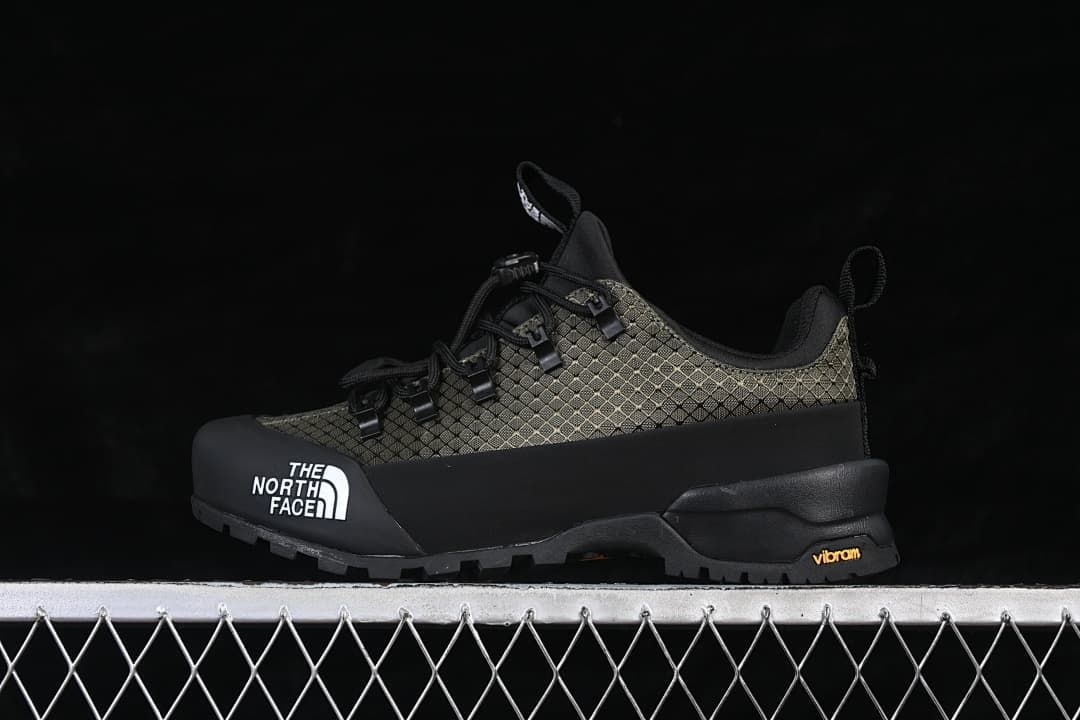 The North Face Glenclyffe Low Hiking Shoes Black Army Green