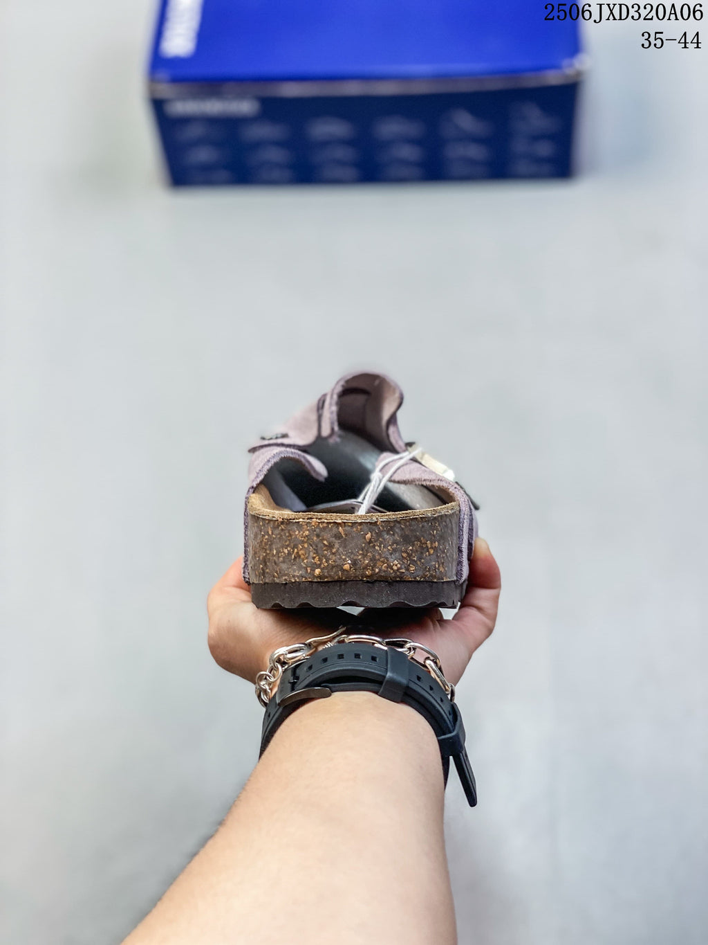 Birkenstock Boston-Style Suede Clog in Mauve