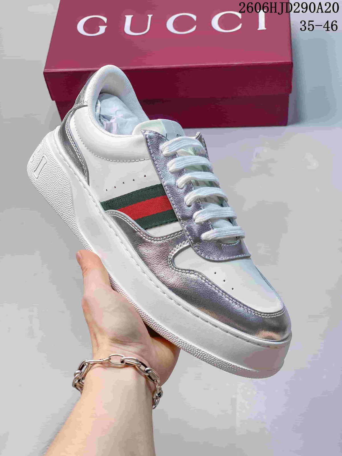 Gucci Chunky Low-Top Lace-Up Sneakers 06HJD290A20