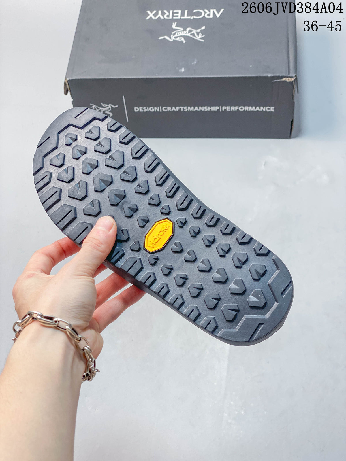 Arc'teryx Kragg Slip-On Shoes in Dark Gray