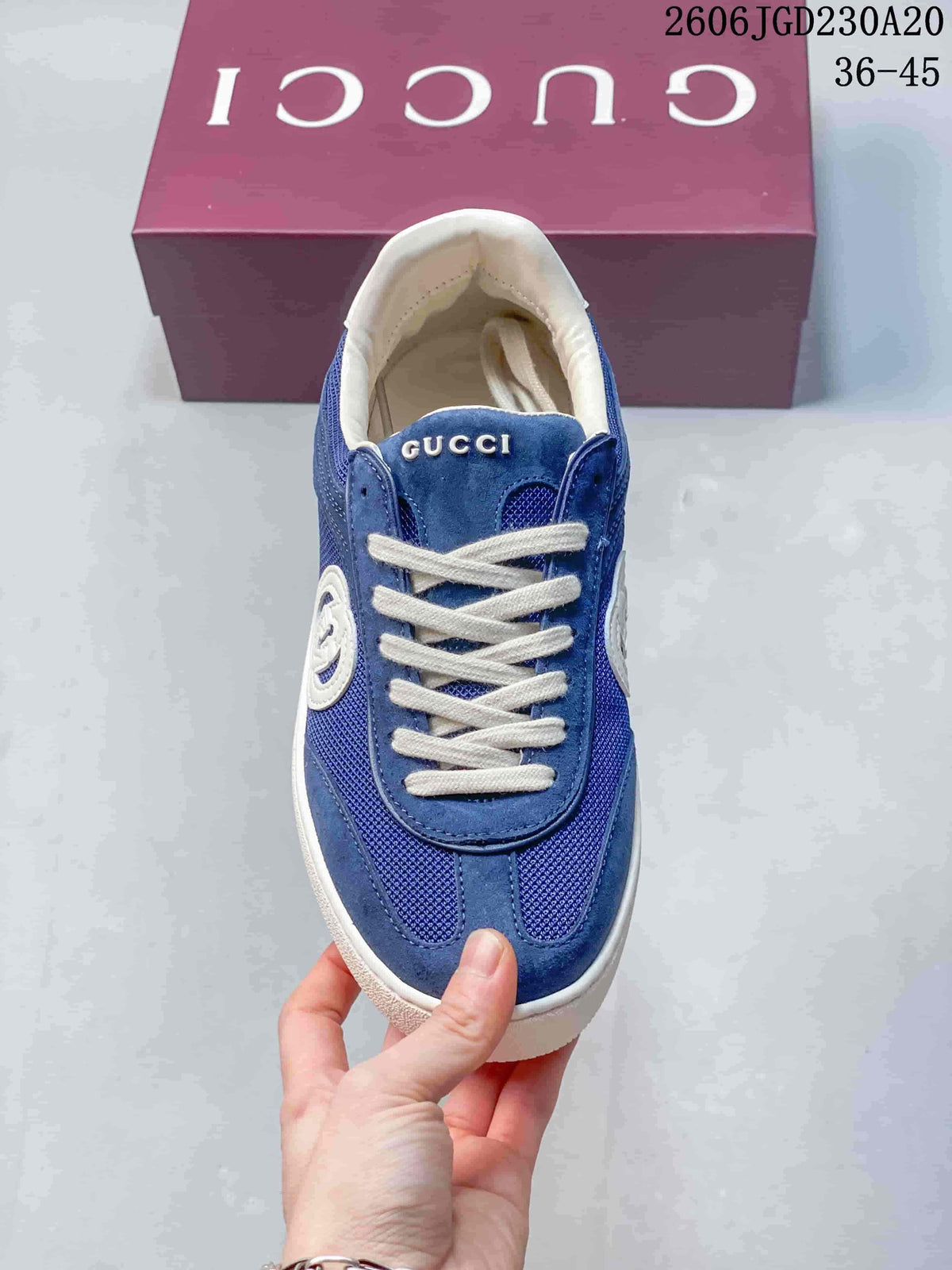 Gucci G75 Blue Low-Top Lace-Up Sneakers 612200