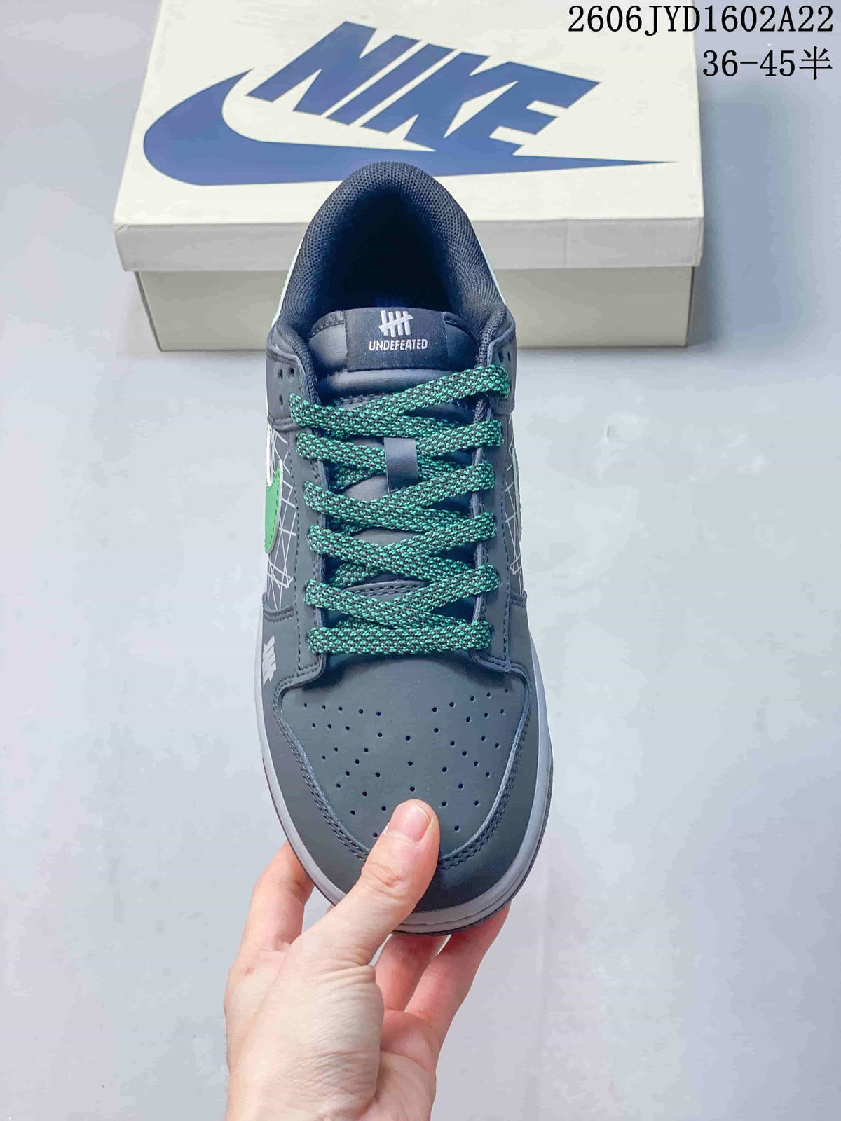 Nike SB Dunk Low x Undefeated Grey Green Sneakers