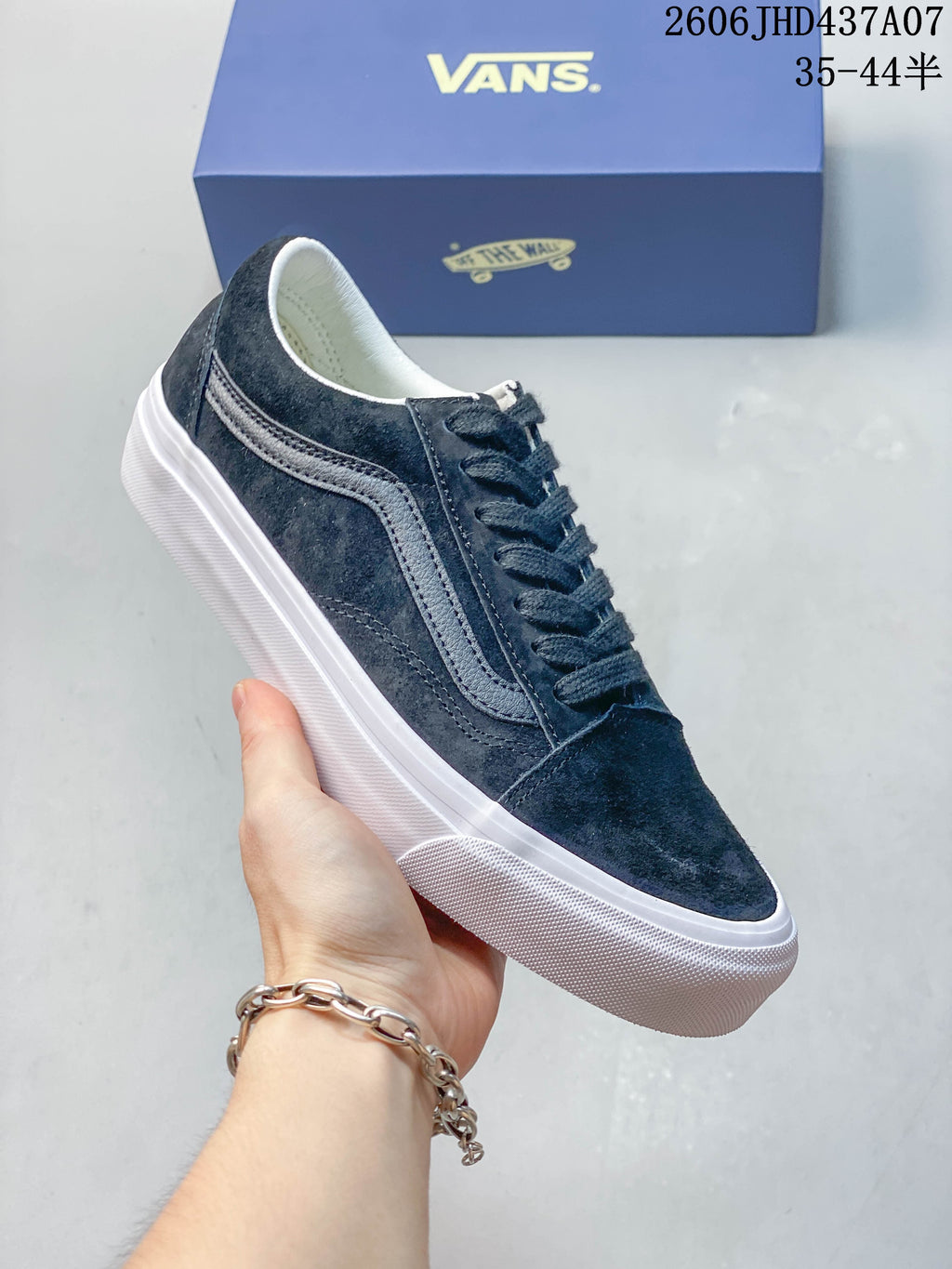 Vans Old Skool 36 Low-Top Sneakers, Navy and White