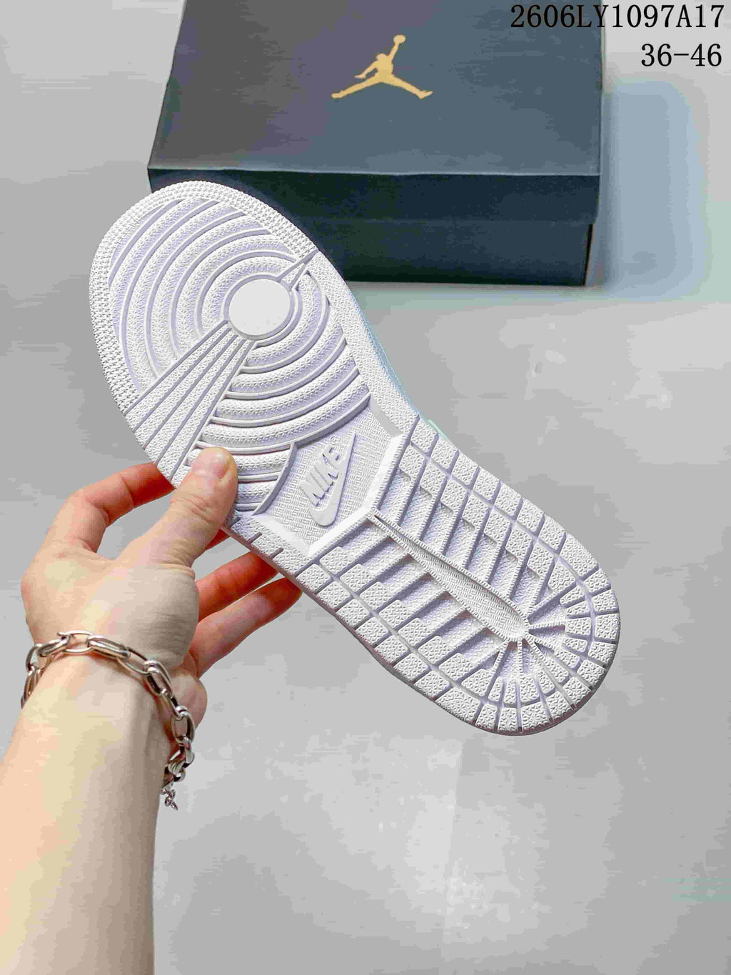 Jordan Air Jordan 1 Low White Sneakers