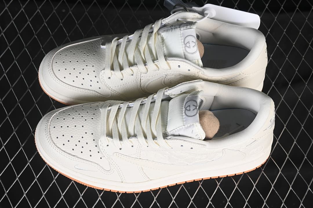Travis Scott x Fragment Air Jordan 1 Low OG SP Off-White Sneakers