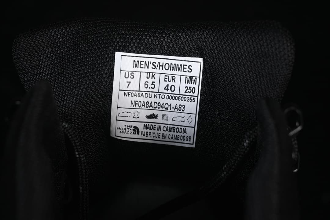 The North Face NF0A8AD9 Mid-Cut Hiking Shoes, Black