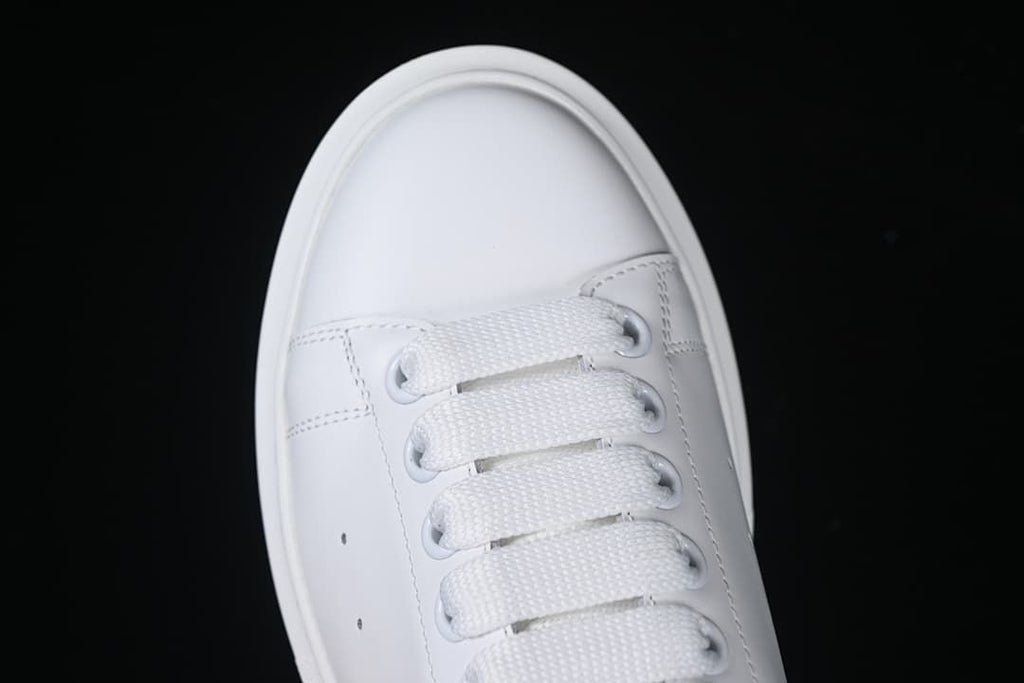 Alexander McQueen White Glitter Heel Low-Top Sneakers