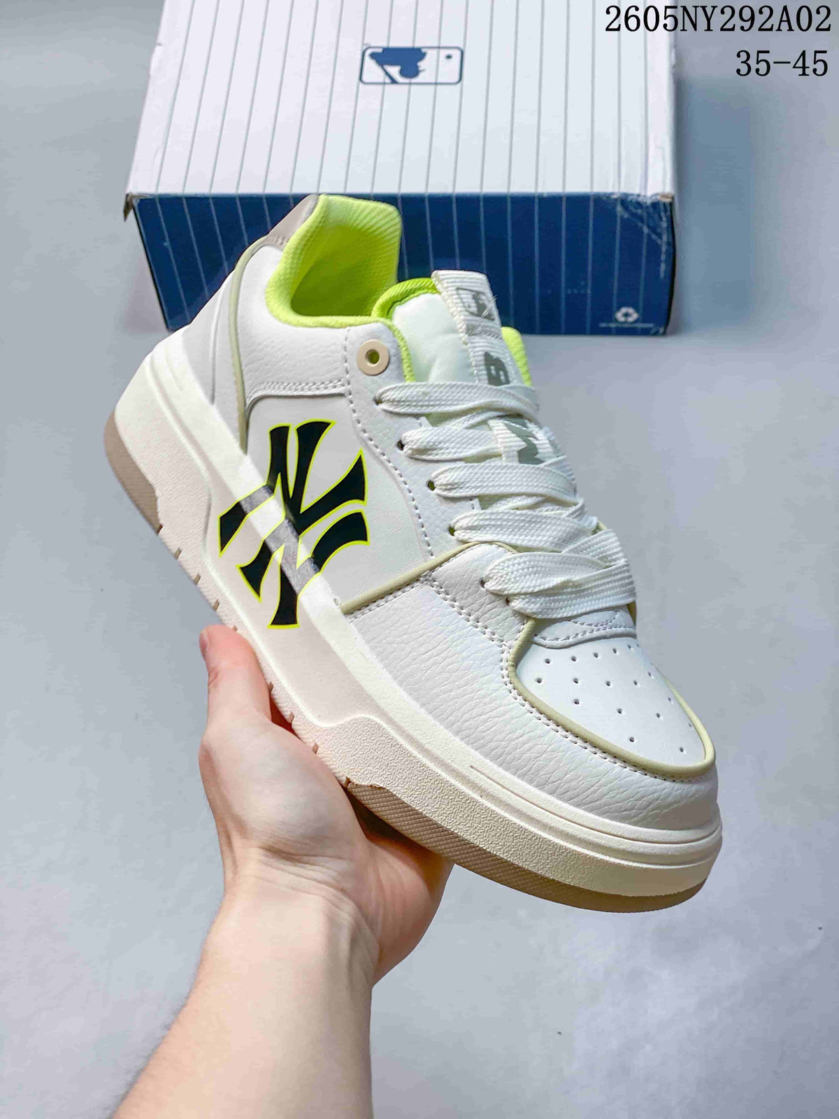 MLB Chunky Liner Low-Top Sneakers, White and Green