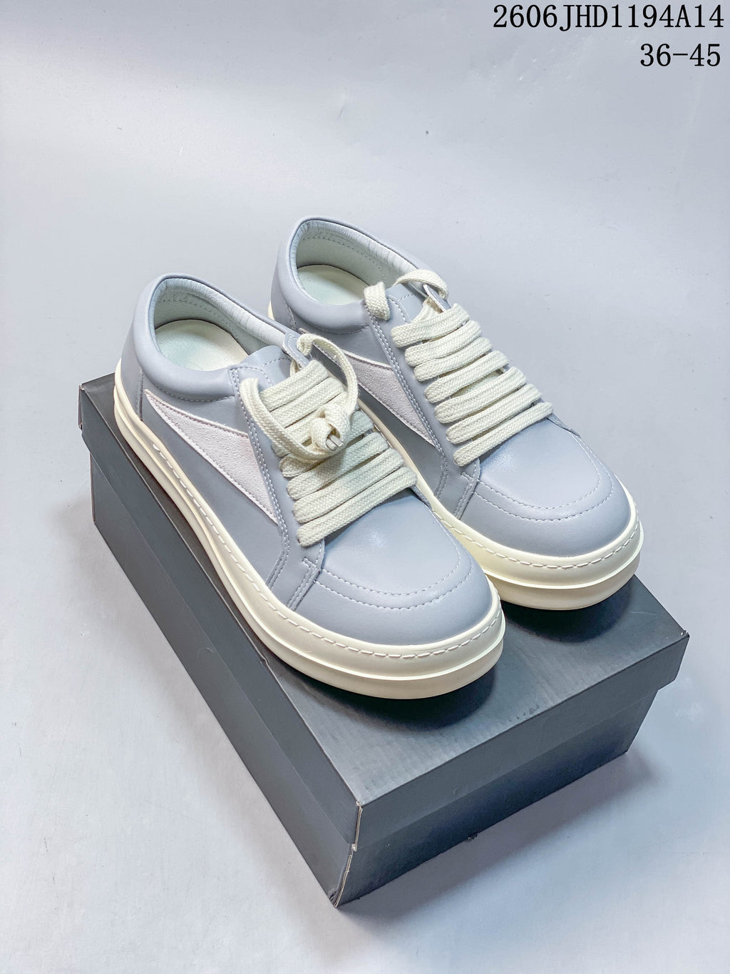 Rick Owens Vintage Sneaker Gray and White Low-Top Sneakers