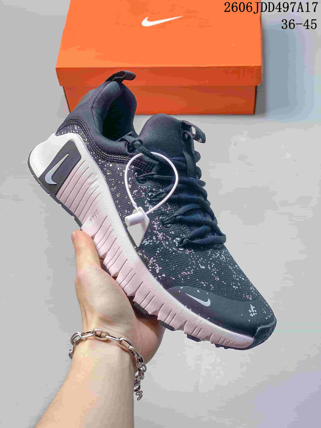 Nike Free Metcon 7 Men's Training Shoes – Black and White
