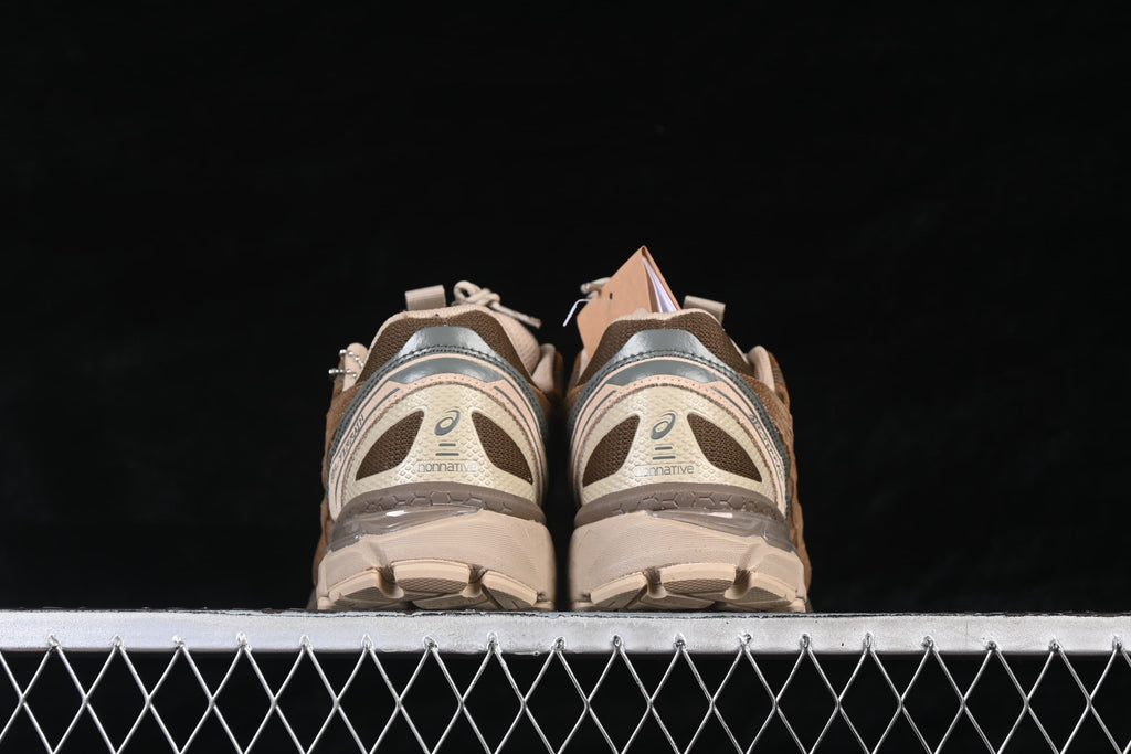 ASICS GEL-TERRAIN GTX Brown Storm Sneakers 1203A584-200