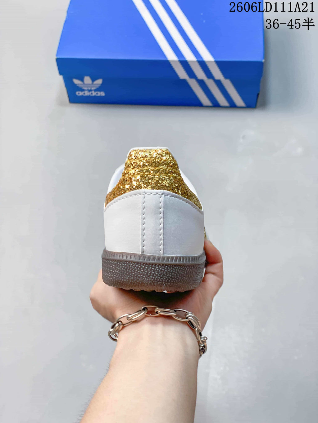 adidas Samba OG Low-Top Sneakers White Gold KJ6590