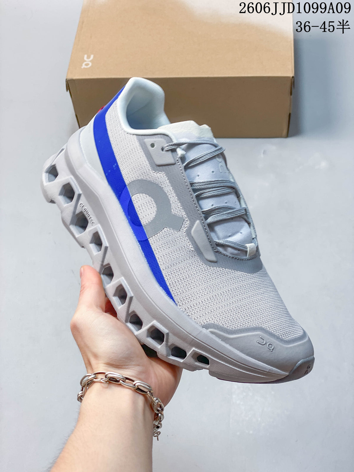 On Cloudmonster Void Low-Top Running Shoes