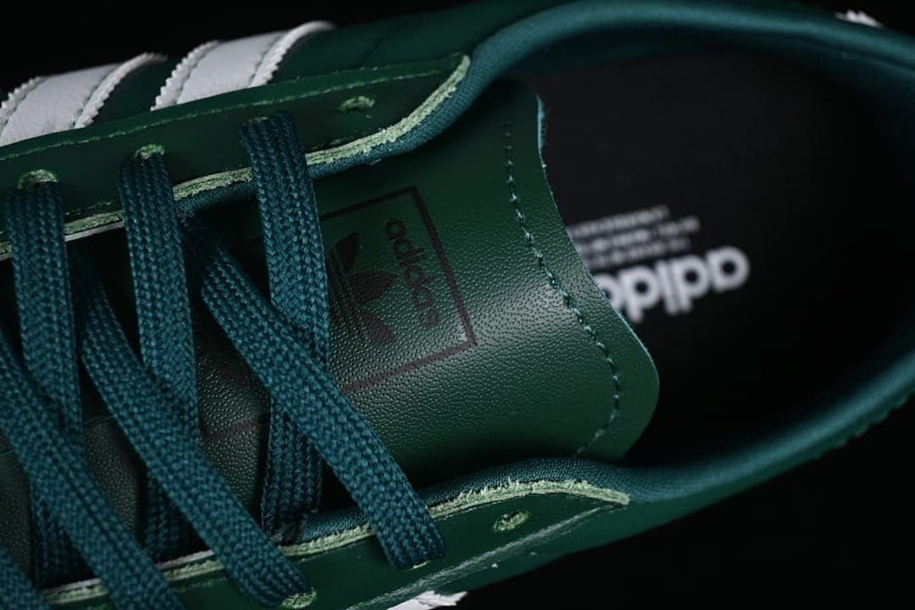 adidas Tokyo W JR1270 Green Low-Top Sneakers